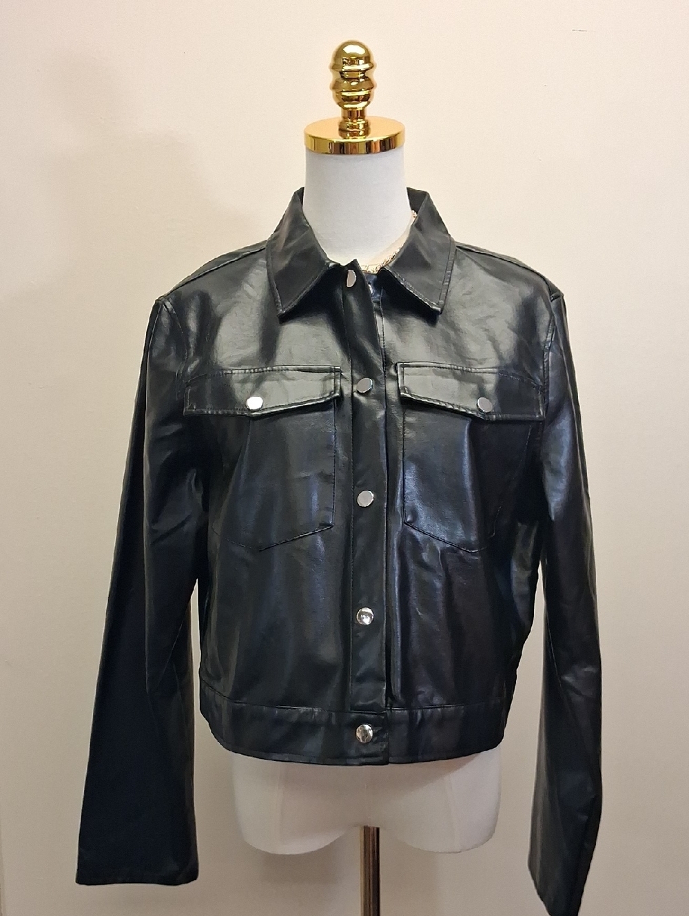 Shein Black Faux Leather Cropped Jacket Button Front Boxy Streetwear Size XL